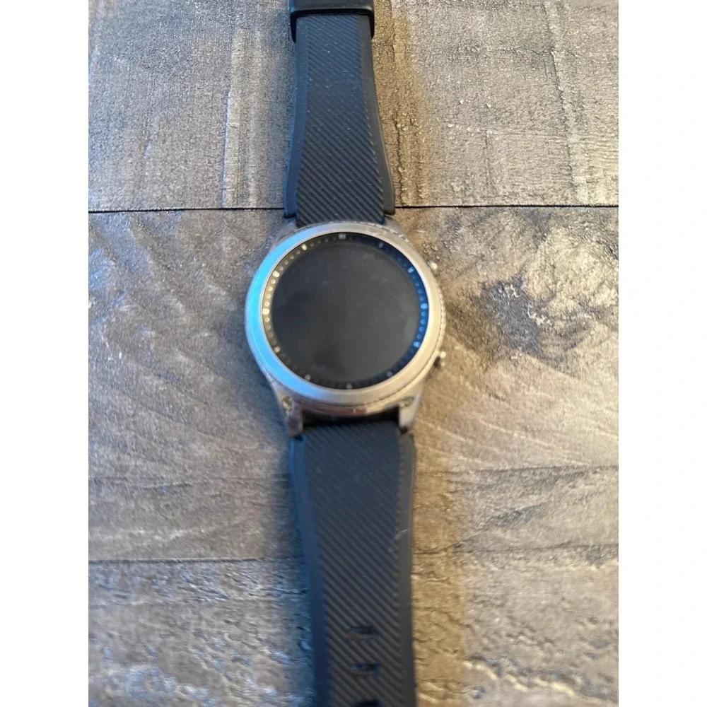 Samsung Gear S3 Classic without charger